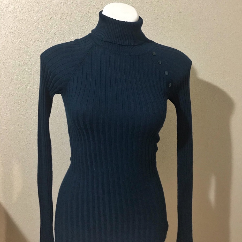 Blue turtleneck